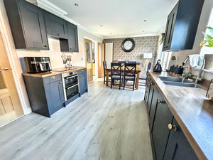 Photo 7- click for photo gallery